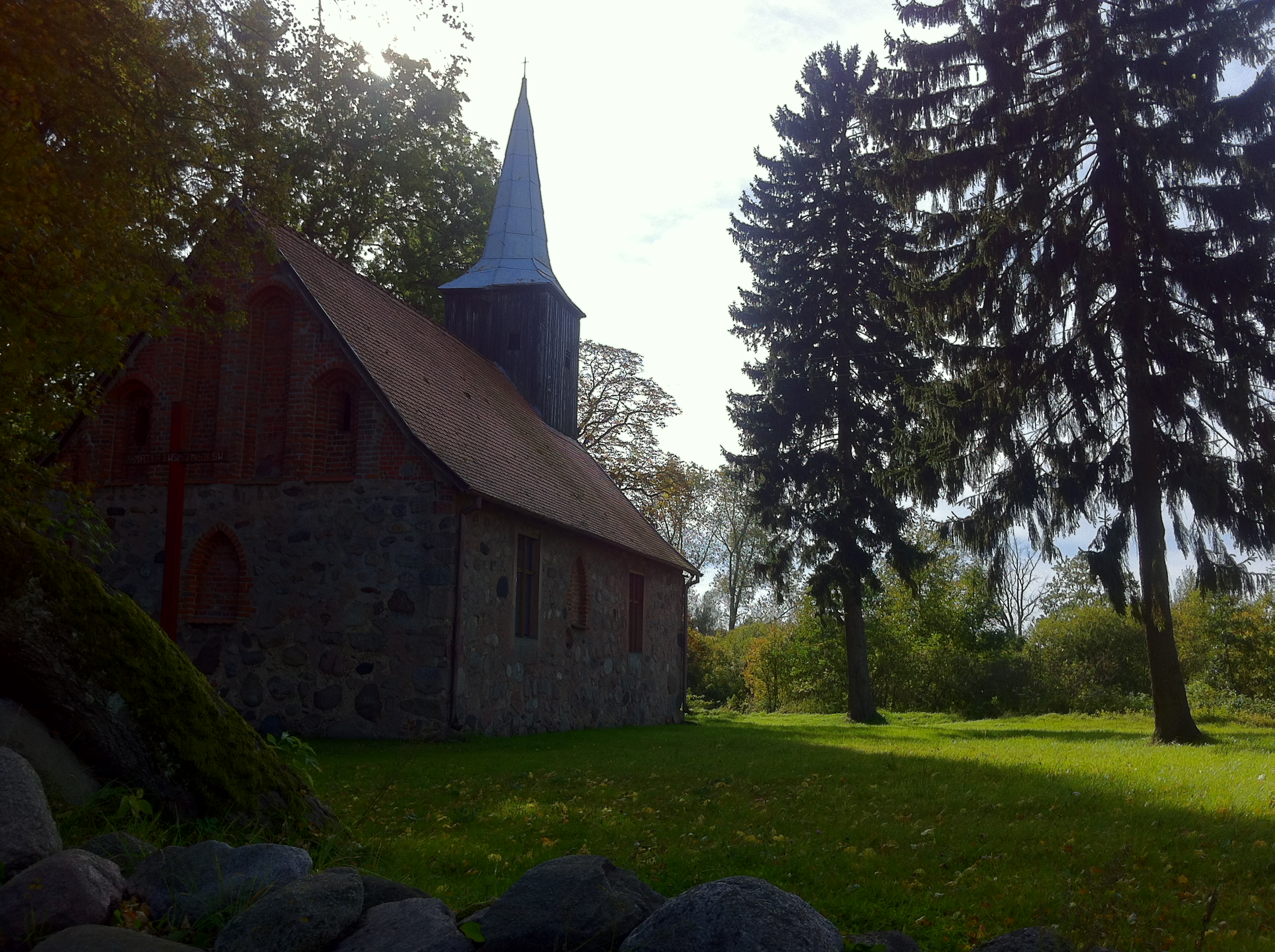 Kirche Jarchlin 2013